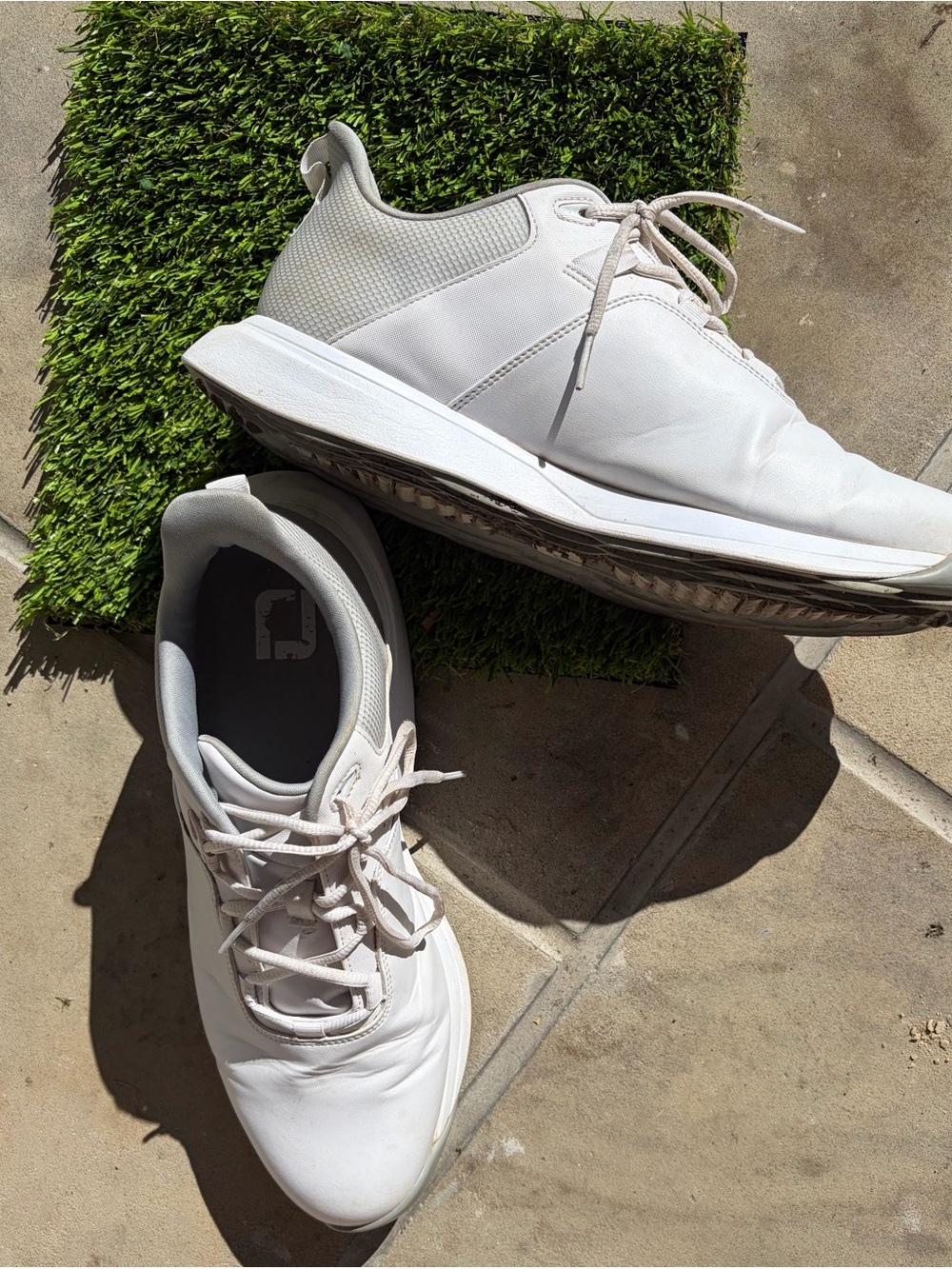 FootJoy White/Tan Men's Athletic Lace-Up Golf shoes